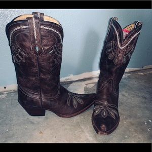 Tony Lama Pointed toe boots